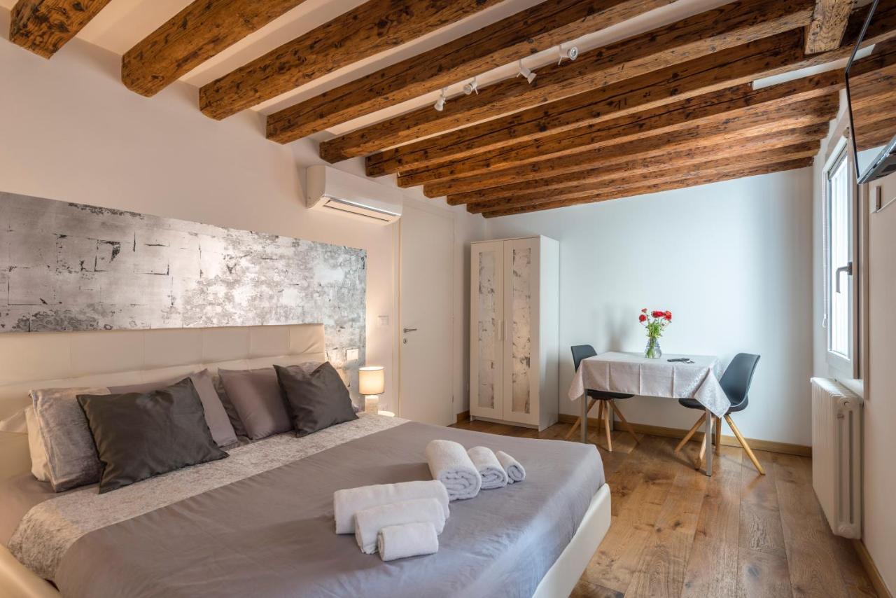 Tre Elementi, Guest House Close The Grand Canal ヴェネツィア エクステリア 写真